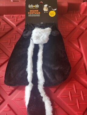 NWT Guinea Pig Skunk costume for small animals Pets